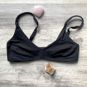 Fendi x Skims Scoopneck Bralette Size Small Black